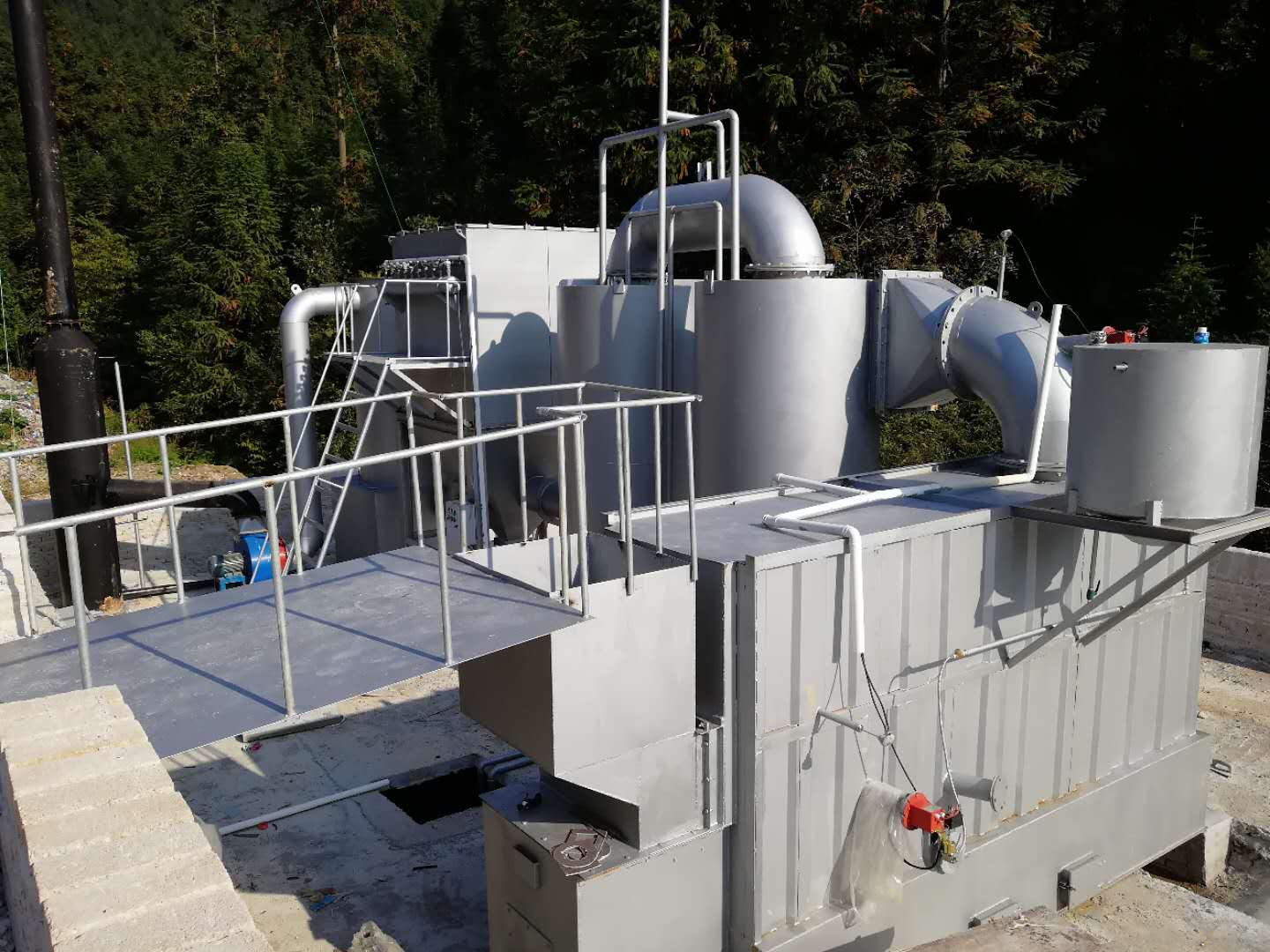 中文字幕一区二区三区精华液