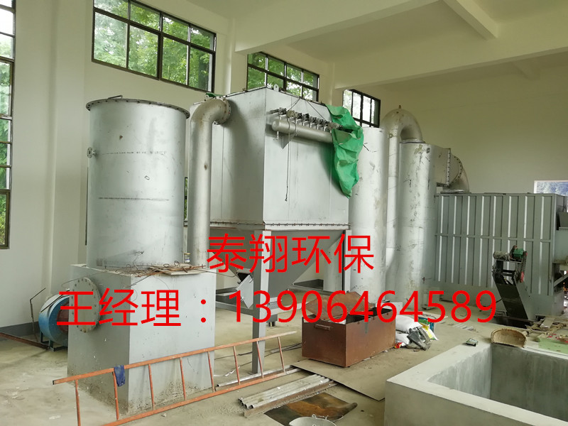 中文字幕一区二区三区精华液