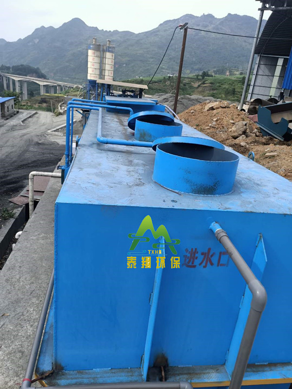 中文字幕一区二区三区精华液