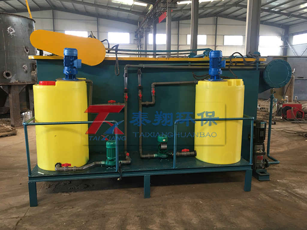 中文字幕一区二区三区精华液