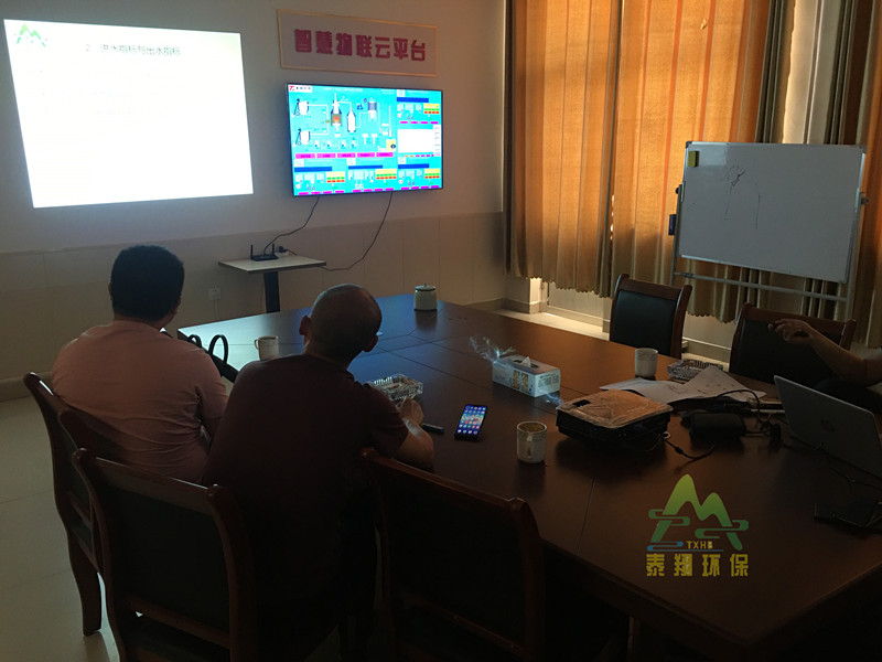 中文字幕一区二区三区精华液