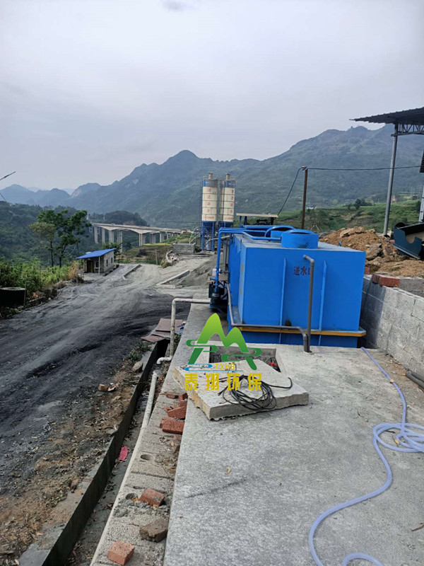 中文字幕一区二区三区精华液