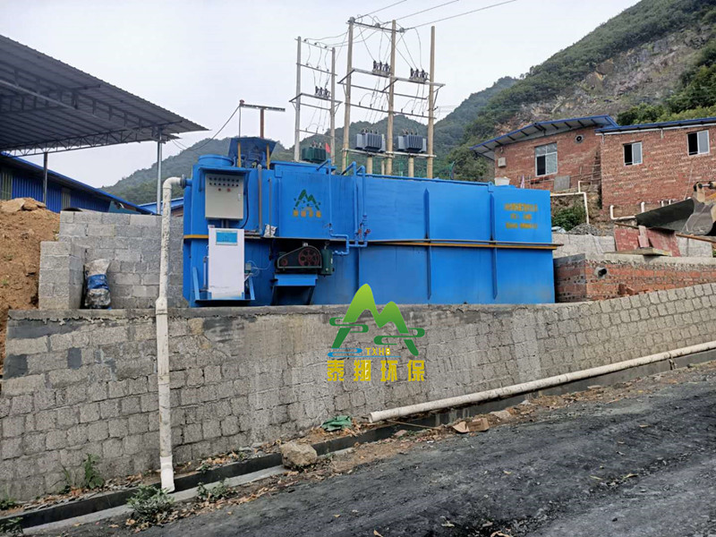 中文字幕一区二区三区精华液