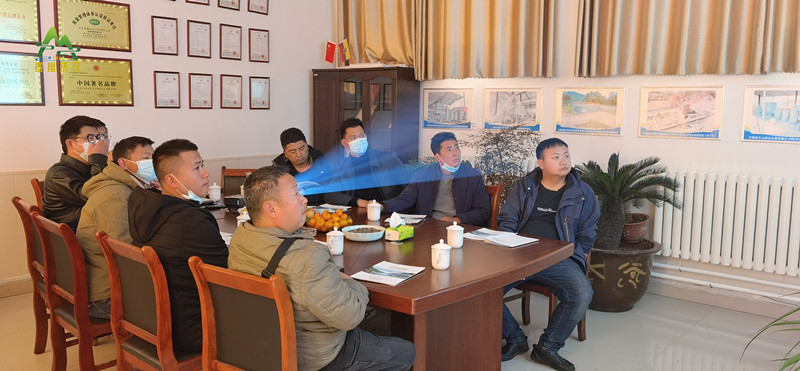 中文字幕一区二区三区精华液