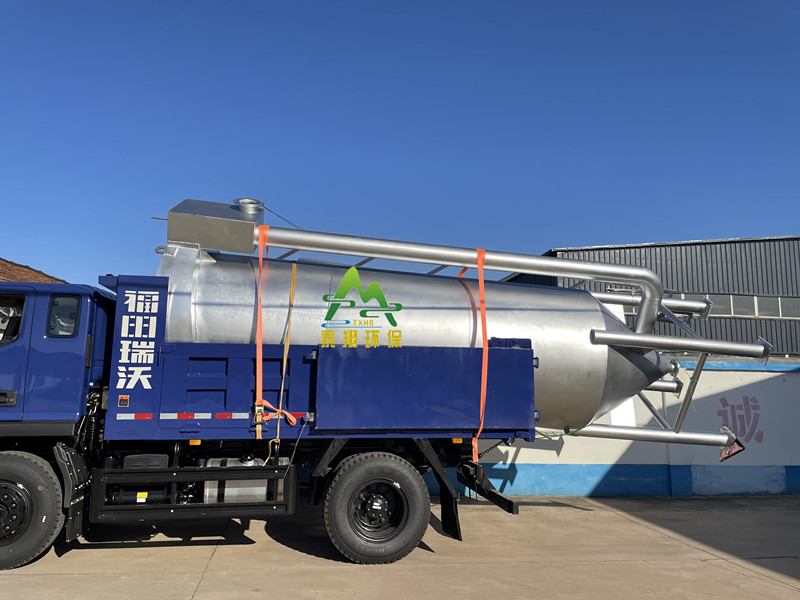 中文字幕一区二区三区精华液