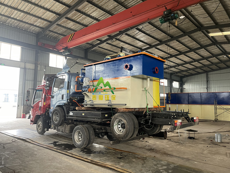 中文字幕一区二区三区精华液