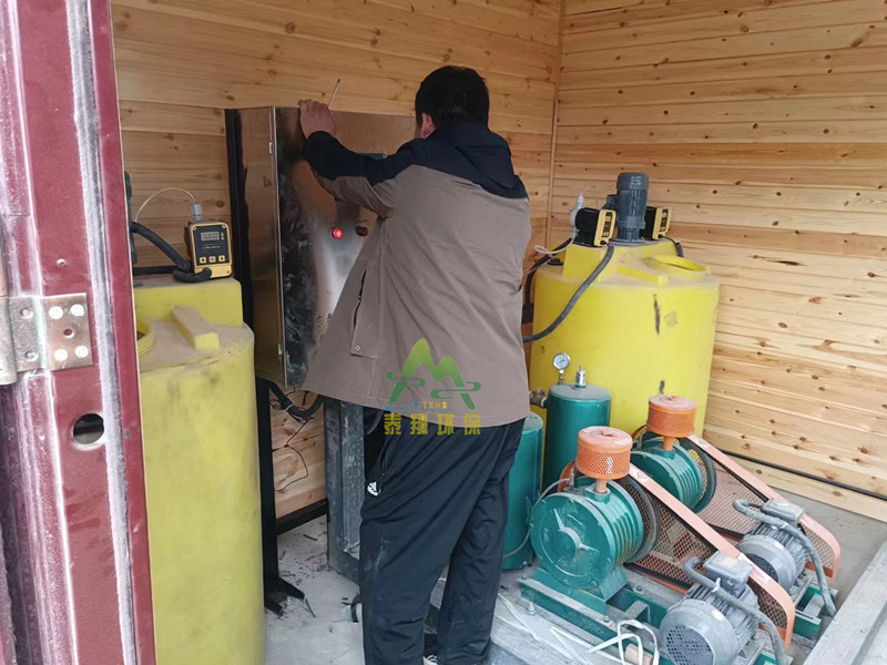 中文字幕一区二区三区精华液