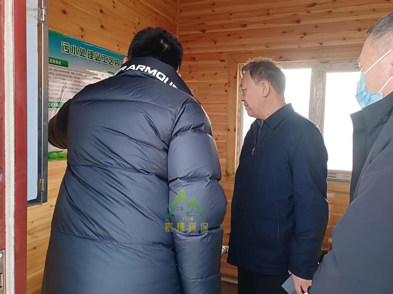 中文字幕一区二区三区精华液